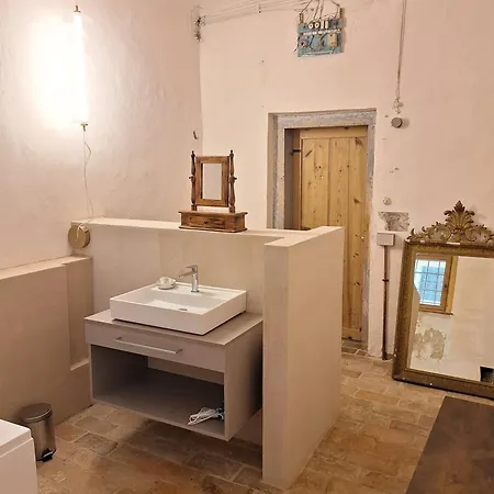 Dimora Storica Zacchi D'arrigo 3*